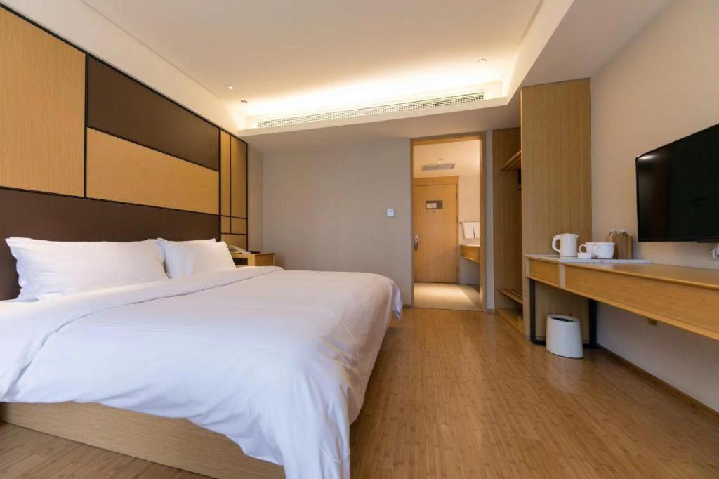 Ji Hotel Chengdu Global Center Экстерьер фото